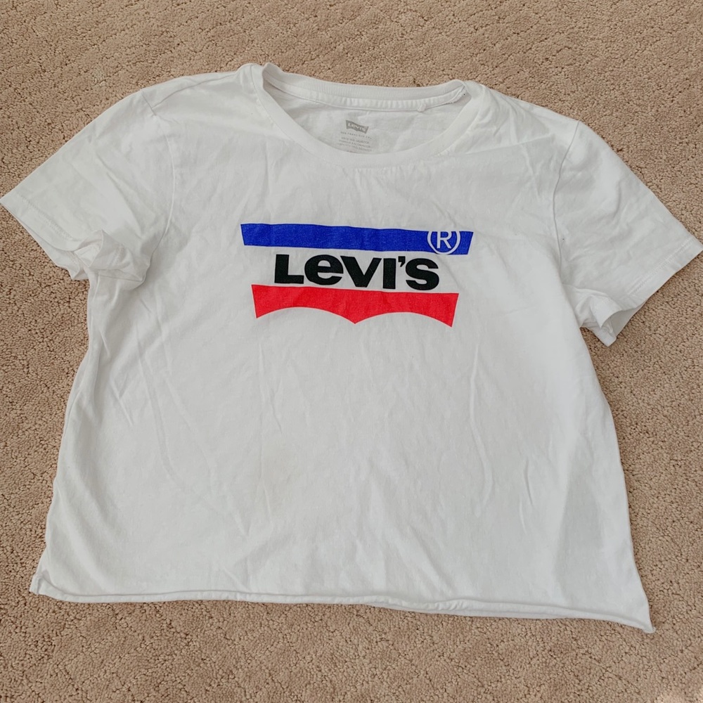 Levi’s T-shirt